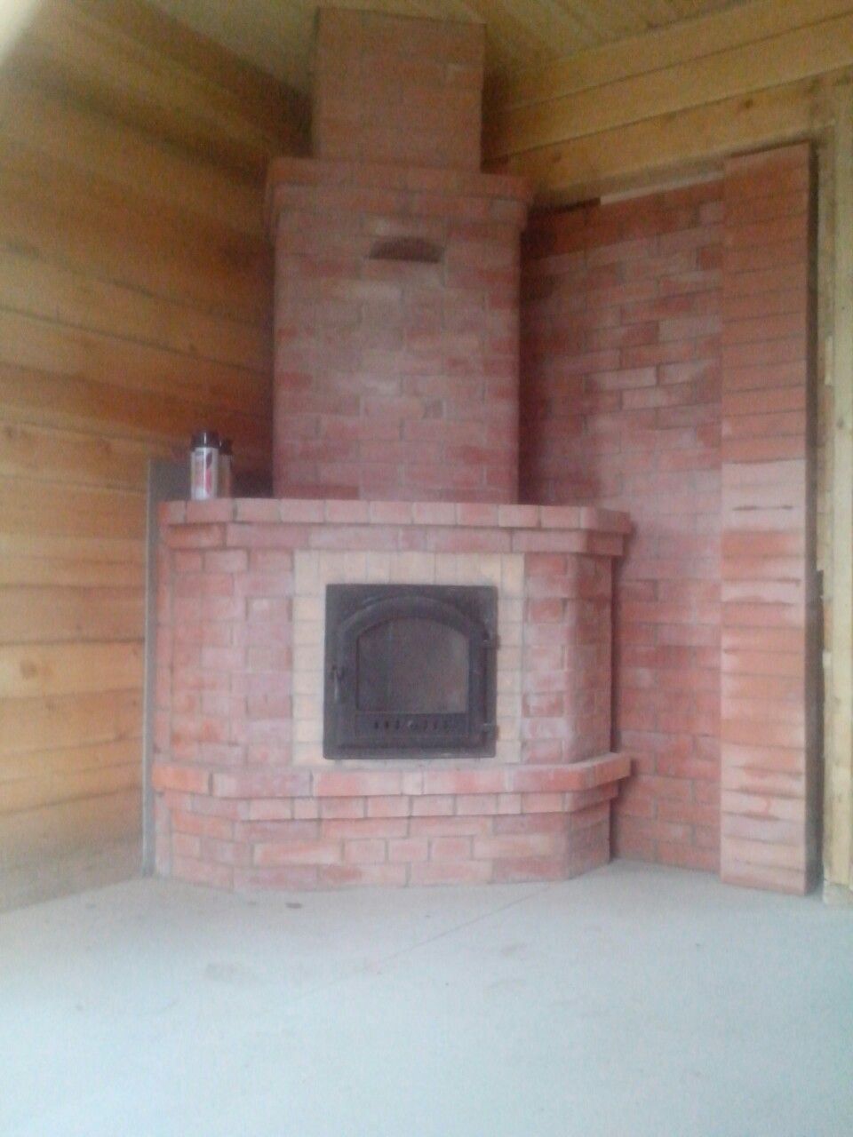 печь в деревянном доме