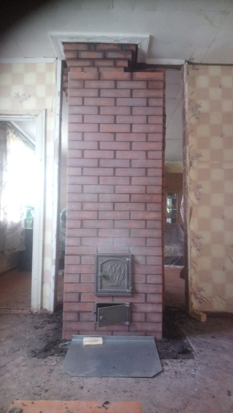 печь с нишами из кирпича